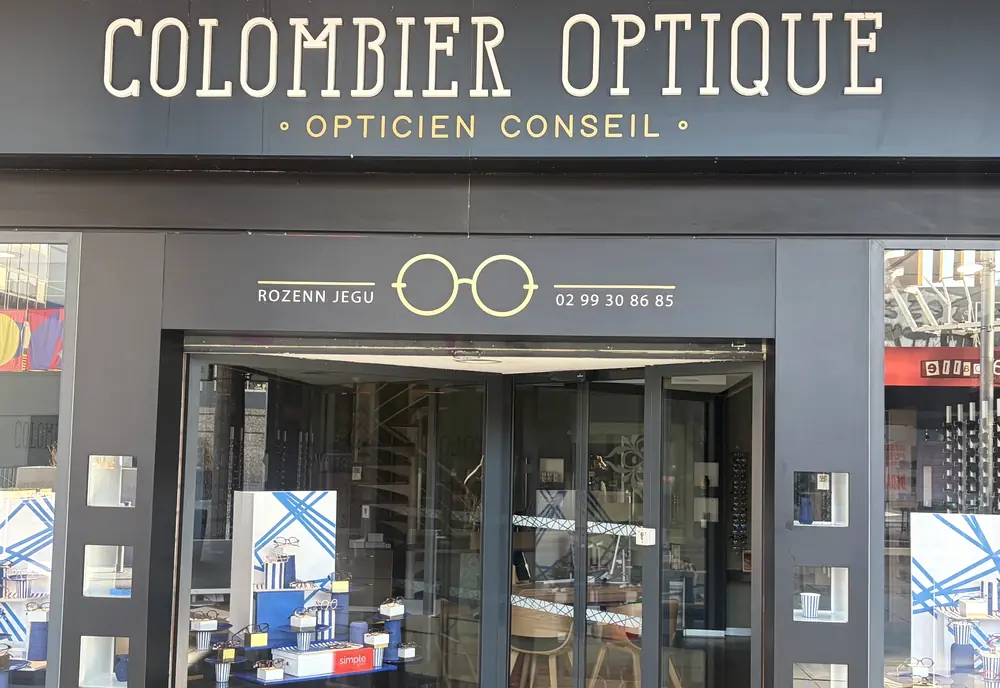 La devanture de Colombier Optique, 11 place du Colombier &agrave; Rennes